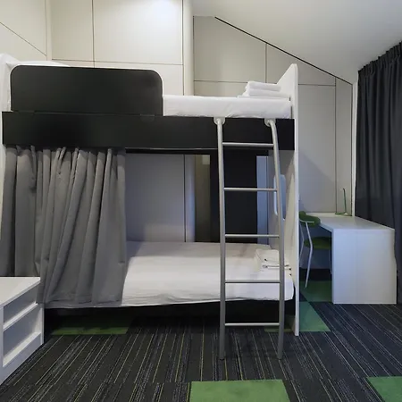 Hostel 365 For U