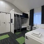 365 For U Auberge de jeunesse *