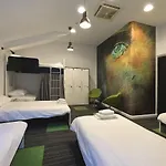 365 For U Auberge de jeunesse *