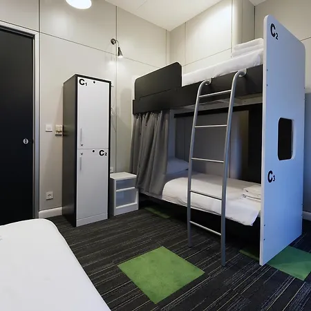 Hostel 365 For U *