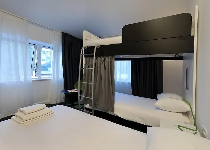 Auberge de jeunesse 365 For U