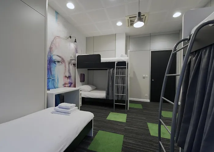 365 For U Auberge de jeunesse *