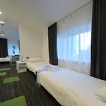 Hostel 365 For U *