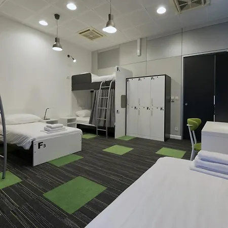 365 For U Hostel *